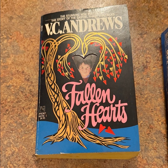 V.C. Andrews Book Collection - Picture 5 of 9